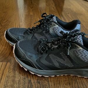 New Balance 470 All Terrain Trail Hiking Shoes Charcoal Grey WT590LB3 9.5